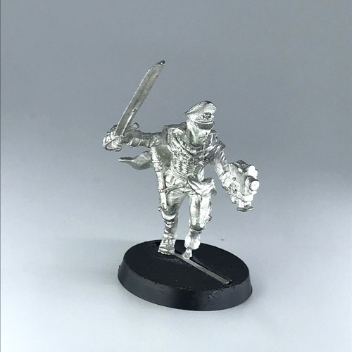 Commissar gaunt tanith - gaunt,
