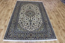 STUNNING HANDMADE PERSIAN RUG
