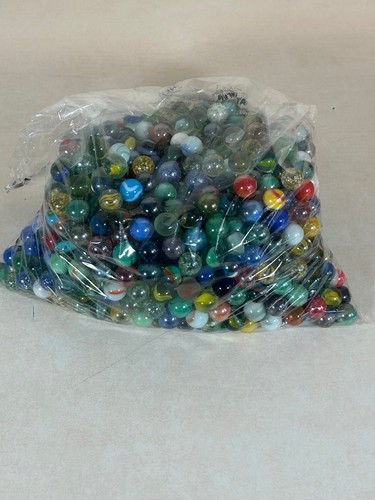 Multicoloured glass marbles - multicoloured,