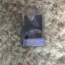 Cuccio - NATURALE Manicure - Cuticle Lavender & Chamomile Revitalizing Oil 75ml