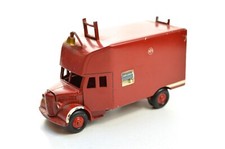 DINKY/ CORGI CODE 3 FIRE