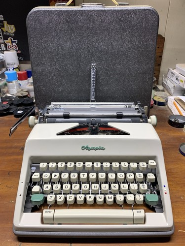 1964 olympia sm9 typewriter - sm9,