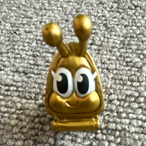 Gold bee mini figurine - gold,