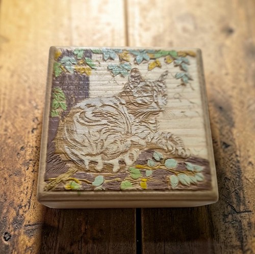 Wooden engraved trinket box - trinket,