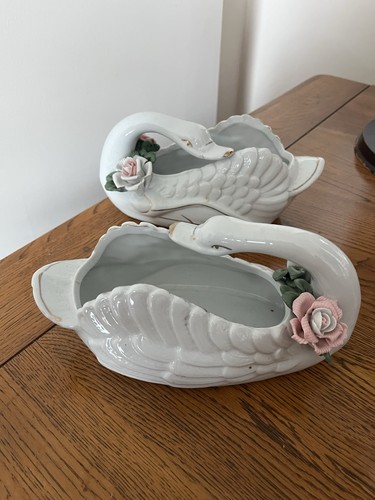 Vintage swan with rose - swan,