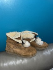 Women's UGG Gita Pom Pom