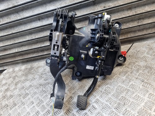 Vauxhall mokka pedal - mokka,