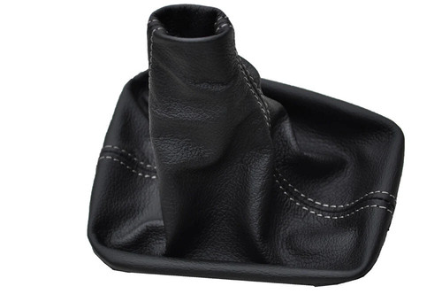 White double stitch fits seat - fits,