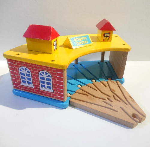 Wooden railway train 4 - railway, bay
