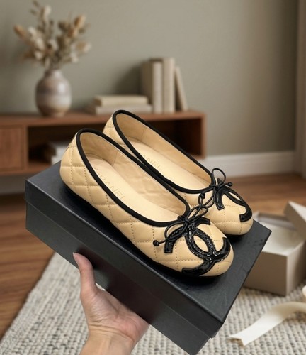 Chanel cambon beige - chanel, brown
