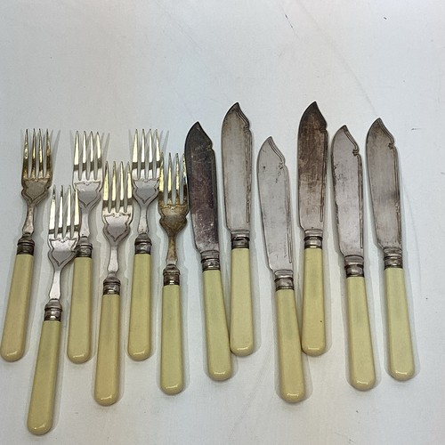 Sheffield silver plate 12pc - plate,