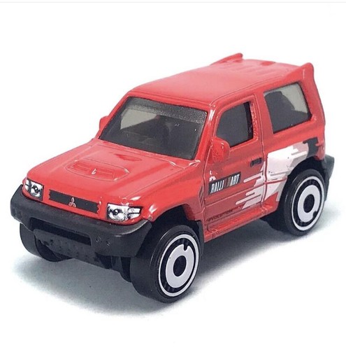 Hot wheels mud studs 5 - mud,