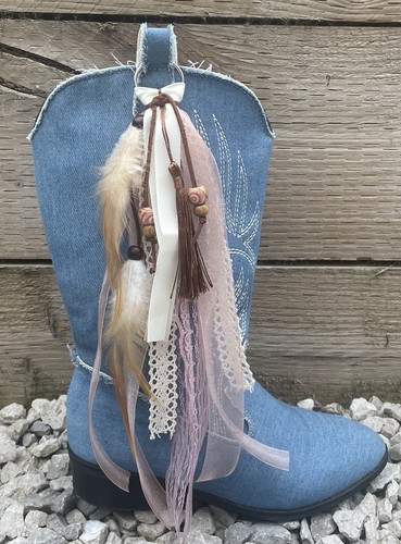 Dusky pink and cream western - and,