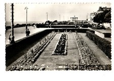 Kent. Leas Gardens and Bandstand, Folkestone. R/P.