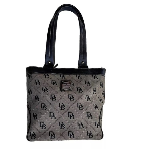 Dooney bourke gabriella logo - dooney,