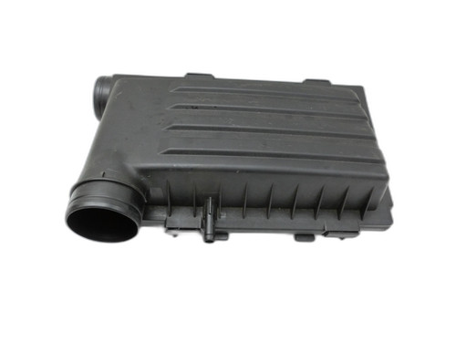 Air filter box for touran - box,