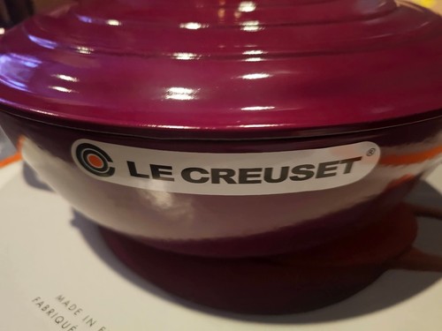 Creuset signature cast iron - signature,