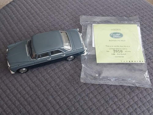 Corgi vanguards rover - corgi, p5
