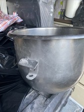 Horbart 20 Quart Dough Mixer Bowl And Whisk Attachment And Other Attachment 