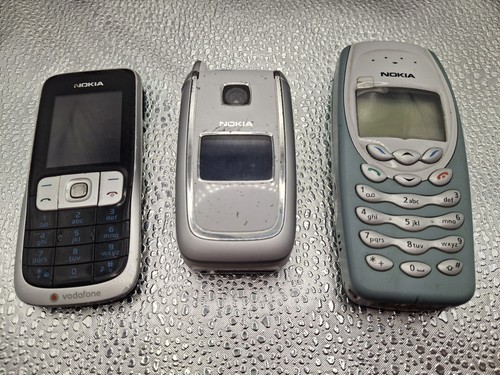 Nokia phones job lot 2630 - 3x,