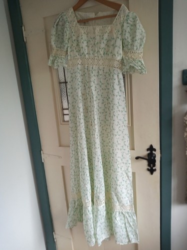 Vintage rare 1970s laura - rare,