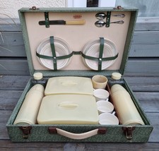 Sirram Vintage Picnic Set In Case For Parts Replacements Props