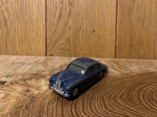 Corgi 205m riley pathfinder - corgi,