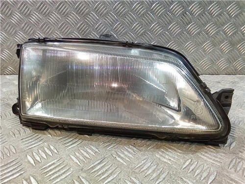 Right headlight left hand - right,