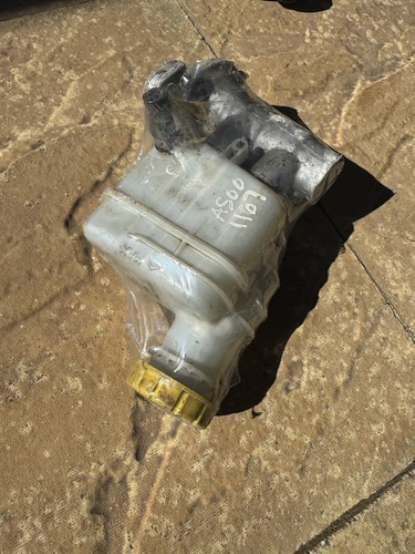 Brake master cylinder - brake,