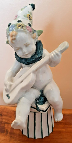 Art deco figurine - deco, of