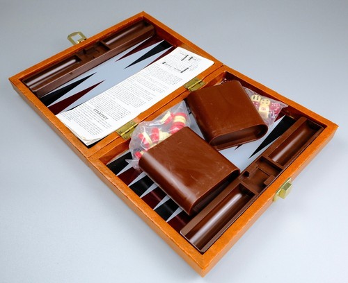 Vintage magnetic backgammon - magnetic,
