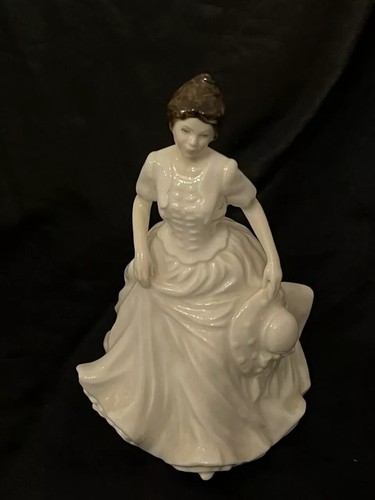 Royal doulton figurine - royal,