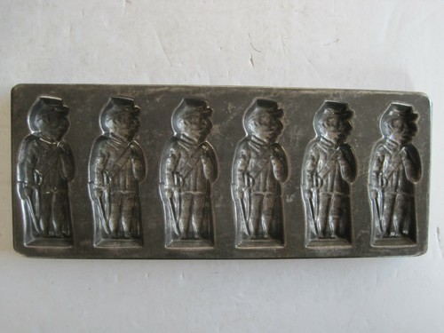 Vintage steel chocolate - , mould
