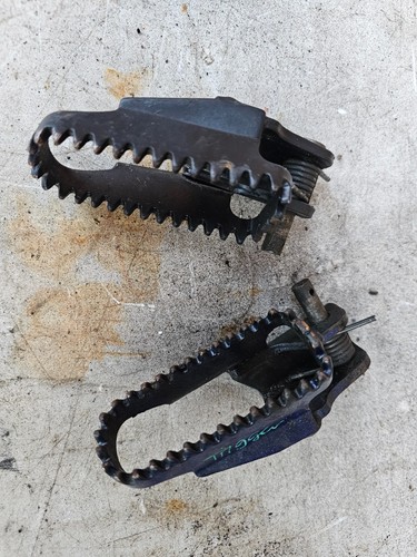 Generic trigger sm50 footpegs - trigger,