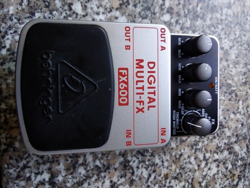 Behringer sf600 digital - sf600, multi