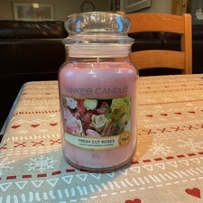 Yankee Candle  Fresh Cut Roses Large 623g Jar. New in Mint Condition 2020