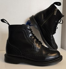 Dr. Martens DELPHINE brogue