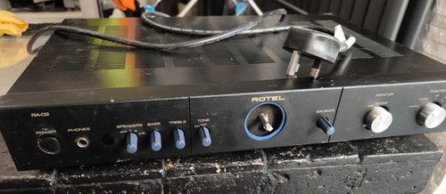 Rotel ra02 stereo - rotel,