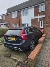 VOLVO V60 R DESIGN BREAKING