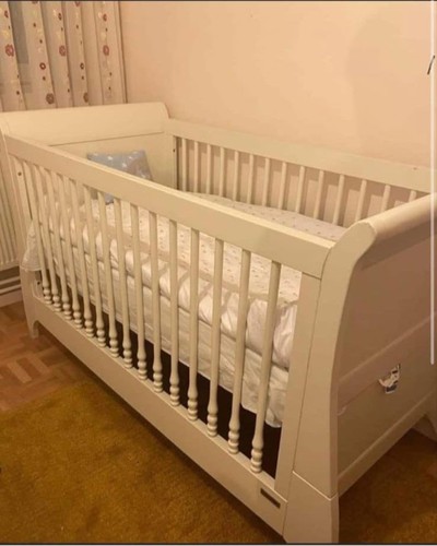 Baby cot without - cot, matters