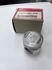 NEW GENUINE HONDA C50 CUB ST50