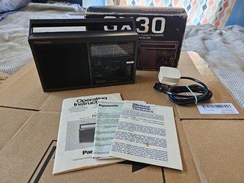 Vintage panasonic radio - vintage,