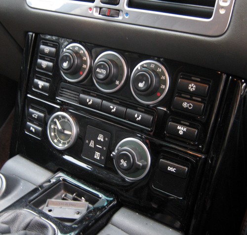 Gloss piano black - black', interior