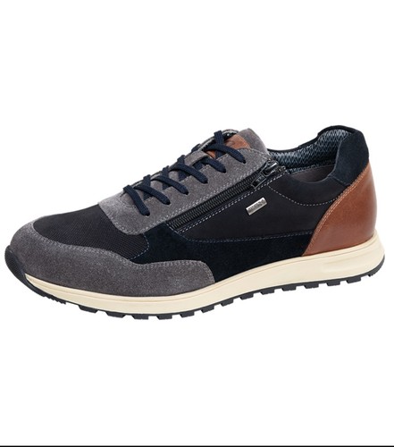 New men portree - new,