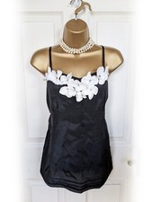 OASIS Black & White Silk