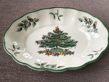 NEW SPODE CHRISTMAS TREE OVAL CANDYDISH. 15x11x3cm.