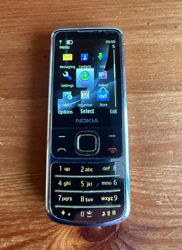 Nokia 6700c classic mobile - 6700c,