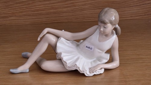 Nao lladro ballerina - by,