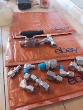 SWAGELOK SS-43GS4 VALVE USED