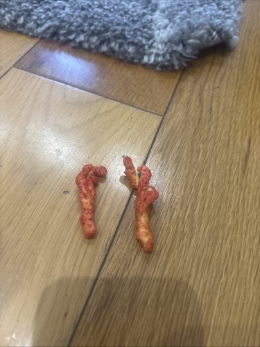 Cheetos flaming hot - 3,